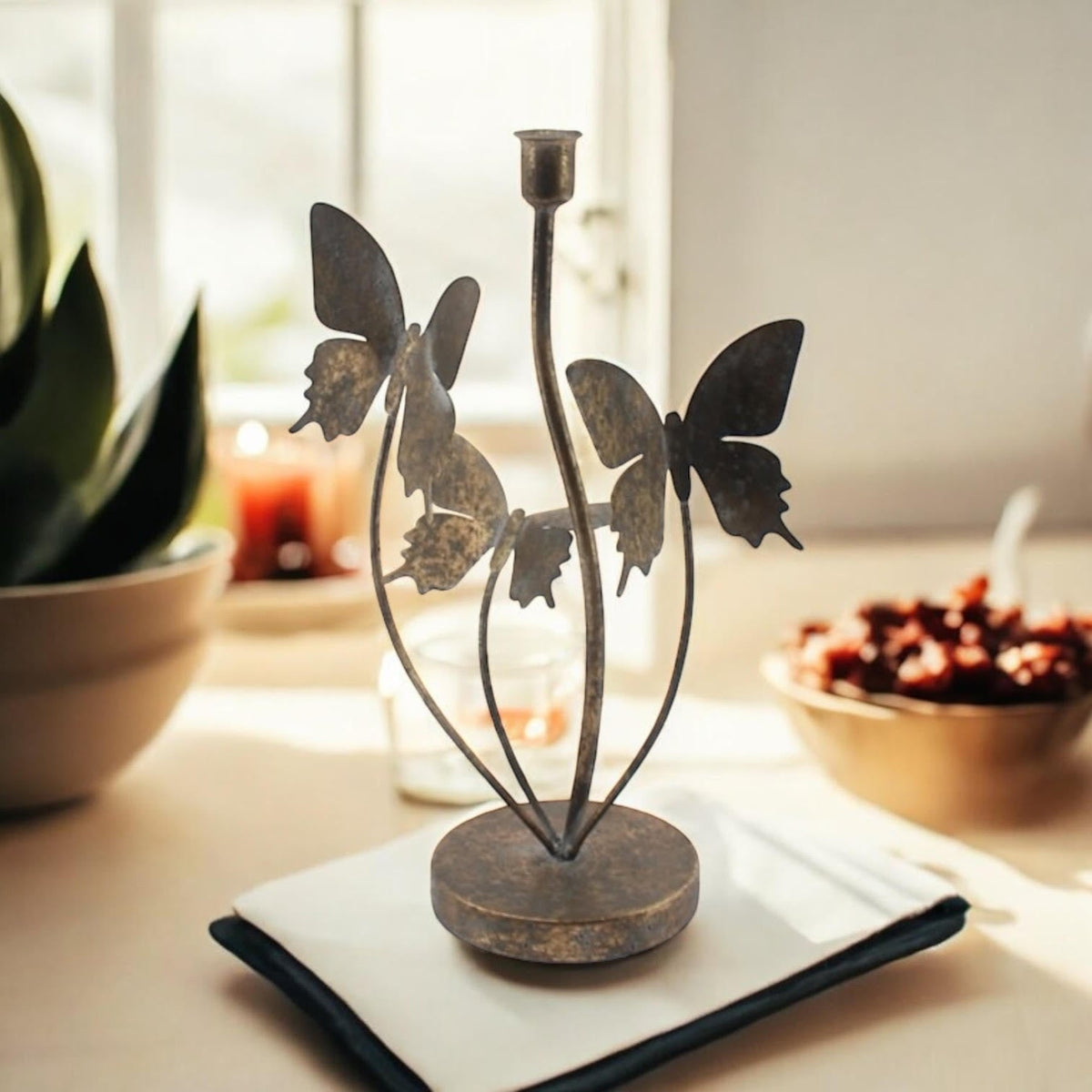 35CM METAL CANDLE HOLDER