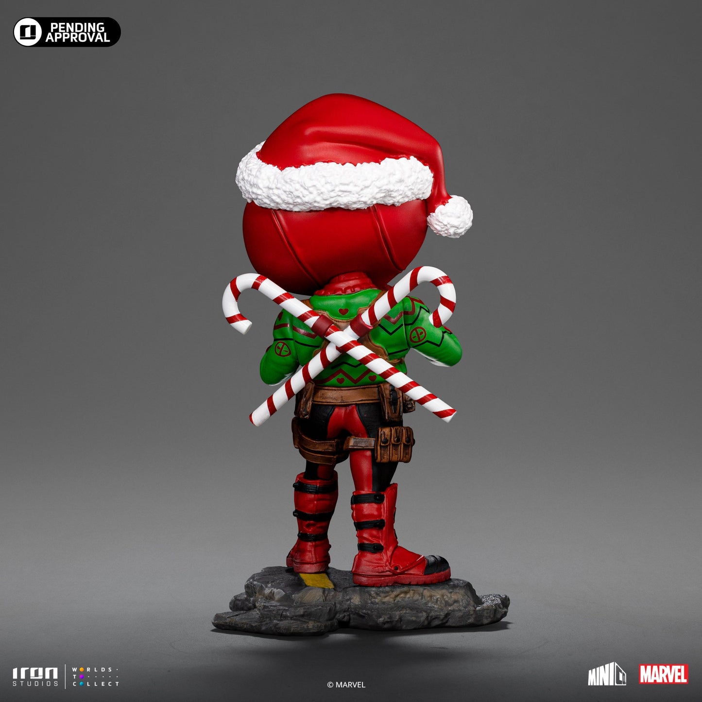 Statue Deadpool (Holidays Version) - Marvel Comics - Minico - Iron Studios