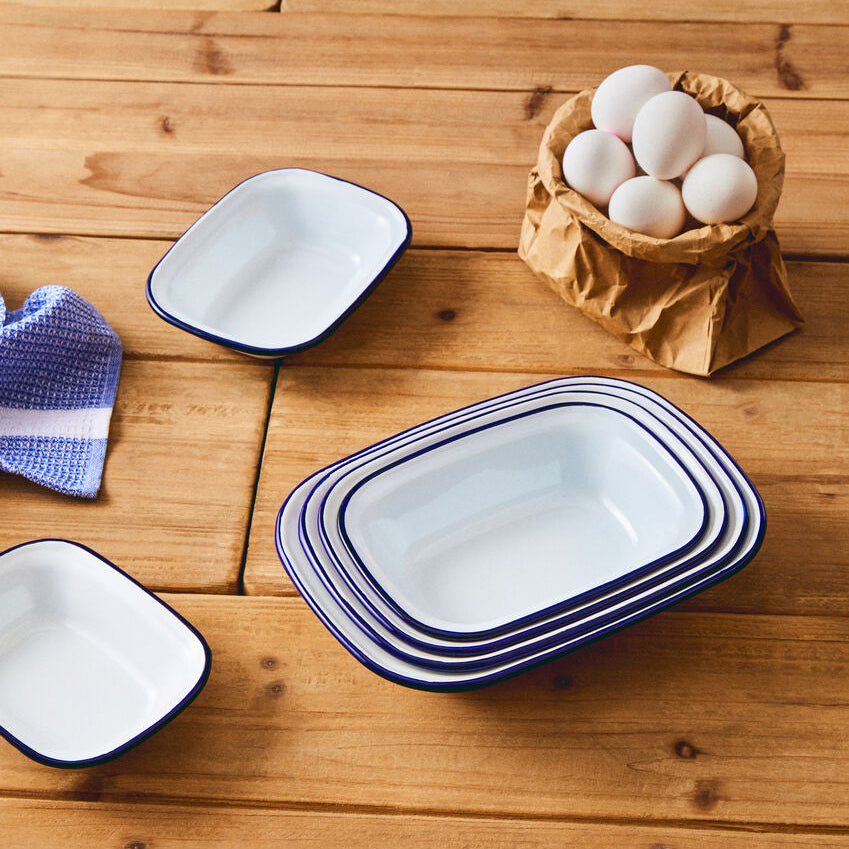 From Scratch 26Cm Rectangular Pie Dish