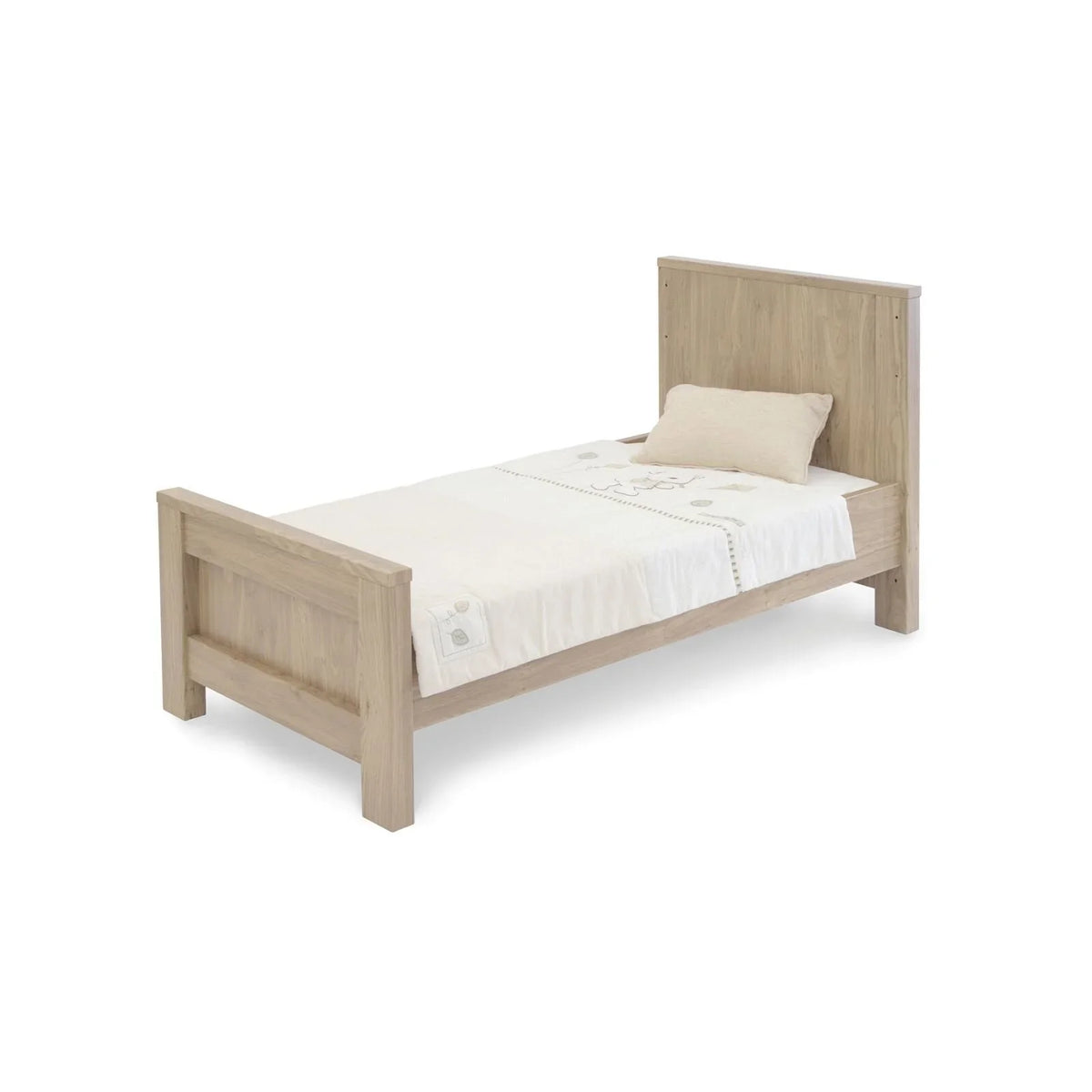 Charnwood Bordeaux Cot Bed - Oak