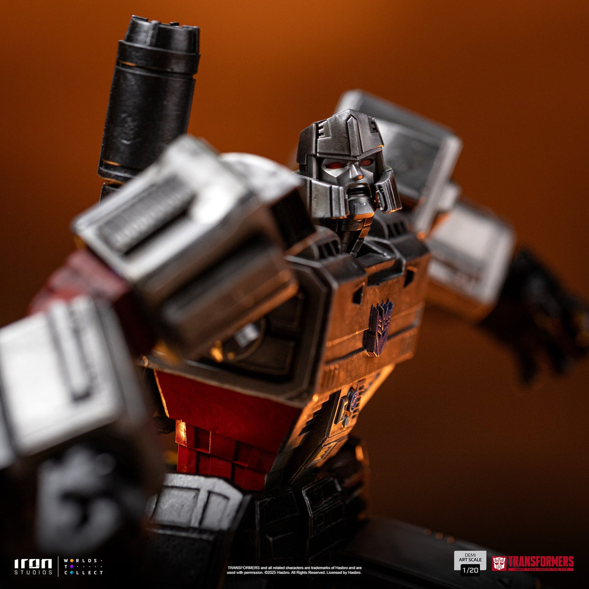 Statue Megatron - Transformers - Demi Scale 1/20 - Iron Studios