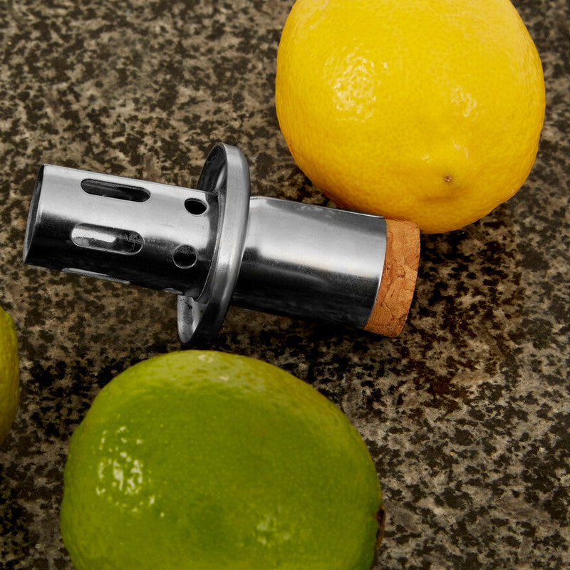 Bygone Juice Pourer