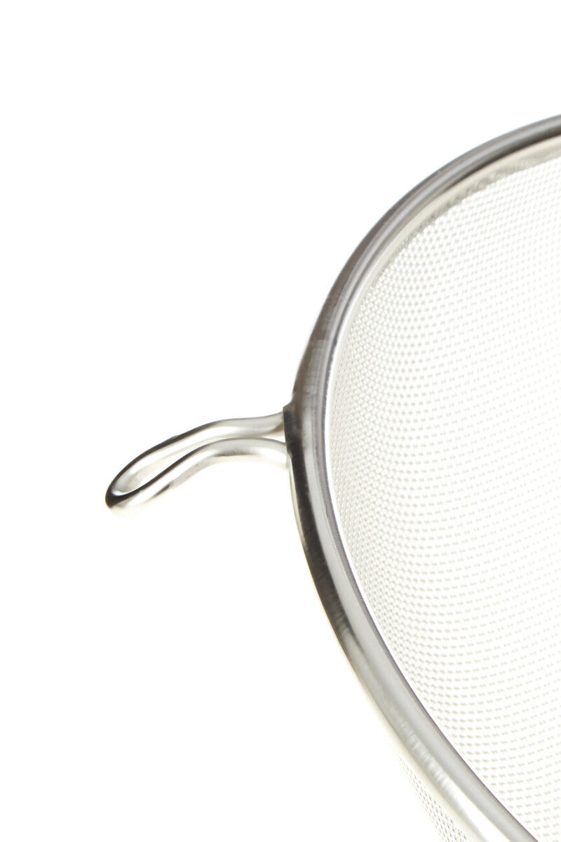 Large Sieve With Wooden Handle | Zenigo