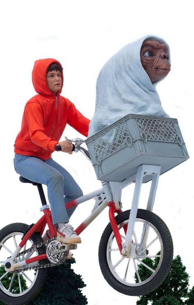 Statue E.T. & Elliot - E.T. The Extra-Terrestrial - Art Scale 1/10 - Iron Studios