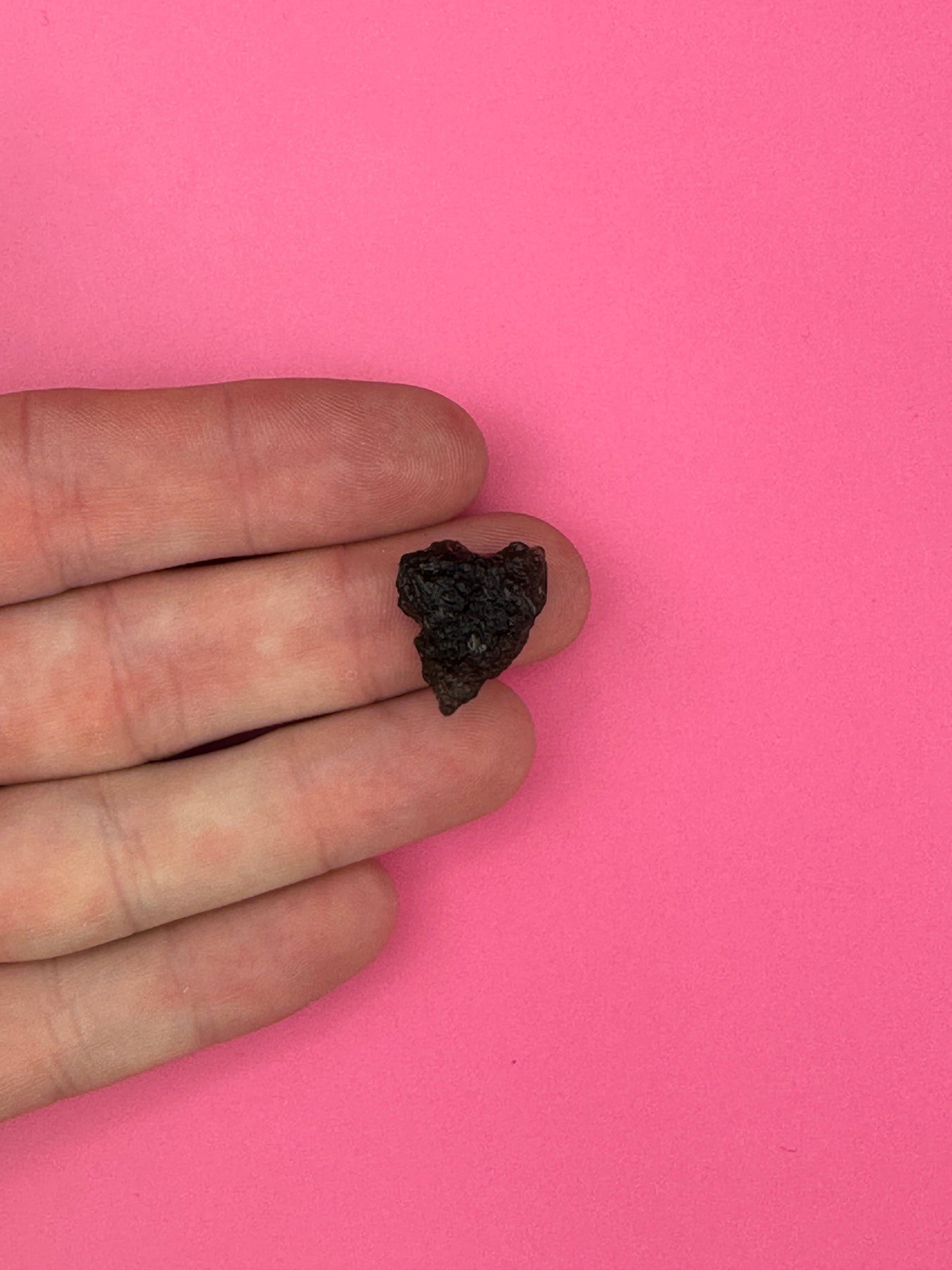 Moldavite - Rough/raw pieces