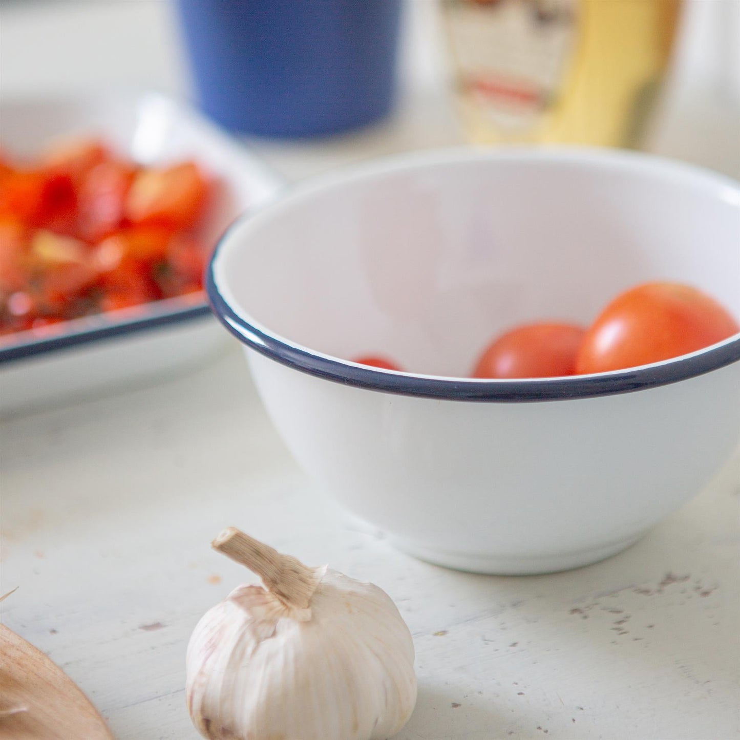 White Enamel Mixing Bowl Set