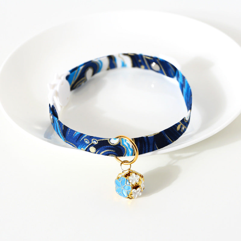 Adjustable Pet Flower Hollow Bell Collar