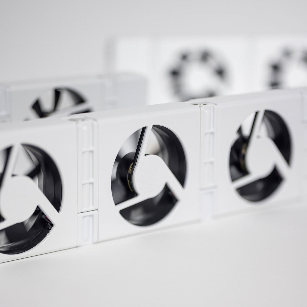 SpeedComfort TrioSet Smart Radiator Fan