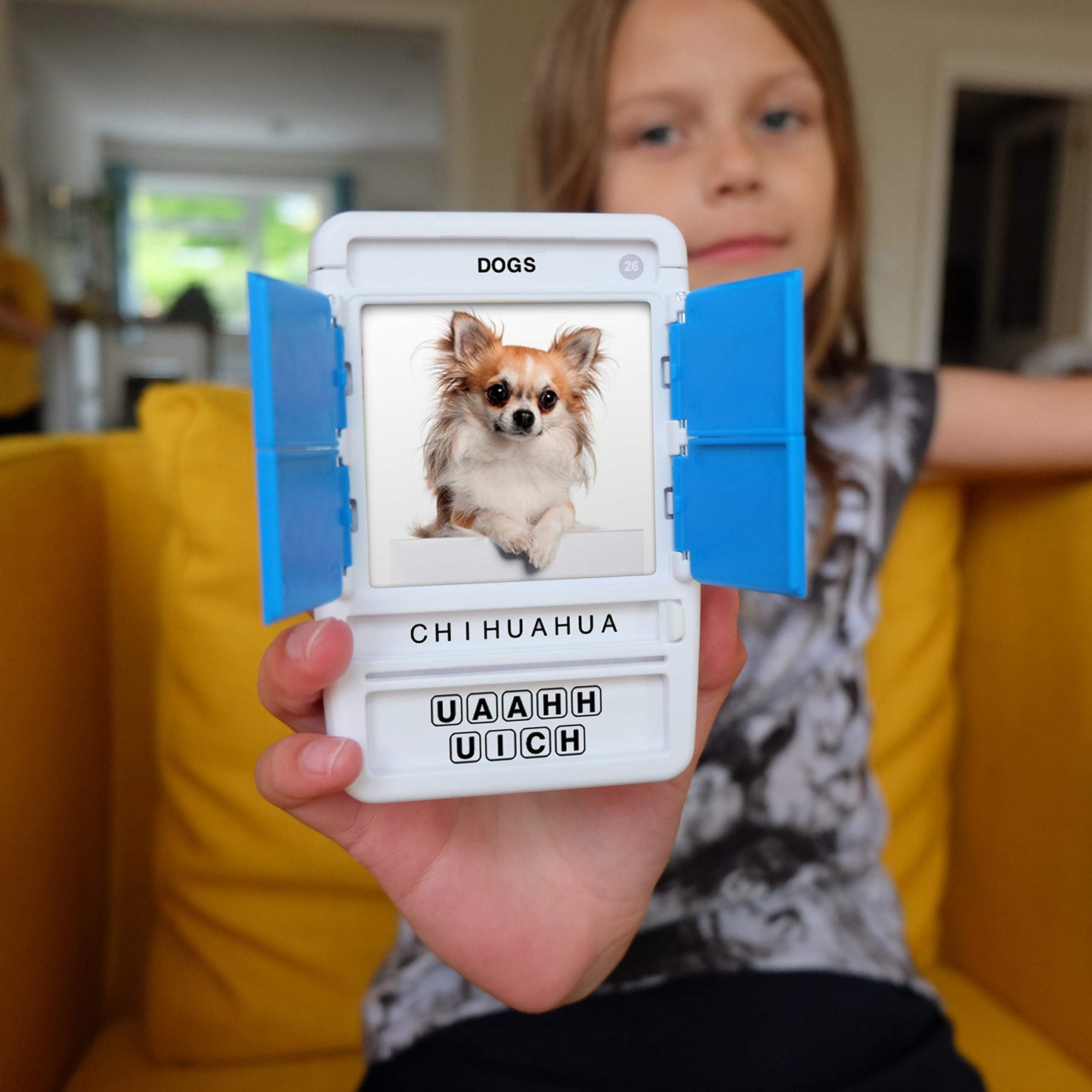 100 PICS Dogs Travel Game – Learn 100 Dog Breeds with Slide Reveal Case