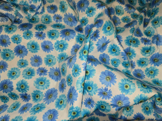 100% Cotton Blue Flower 112cm width