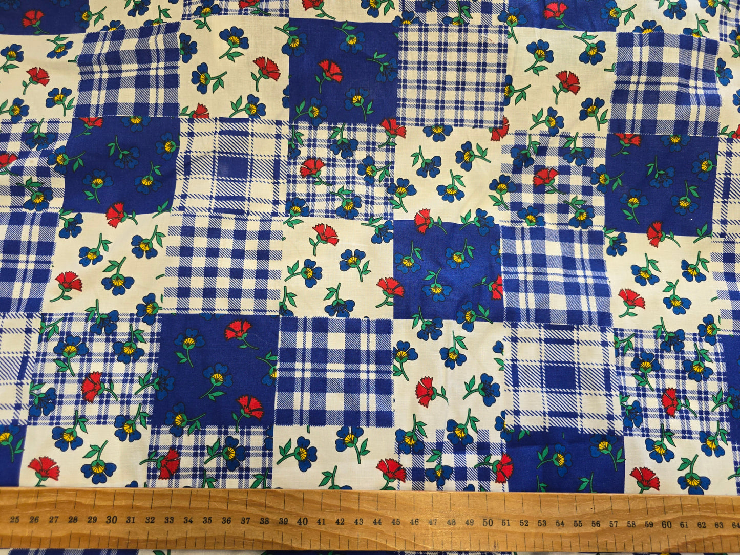 100% Cotton Patchwork Fabric in Blue - English Country Style 137cm Width