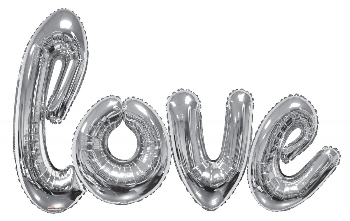 بالون فضي عملاق بكلمة "Love" بخط متصل
