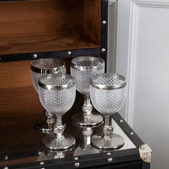 Diamond Finish Wine Glass | Pyramid