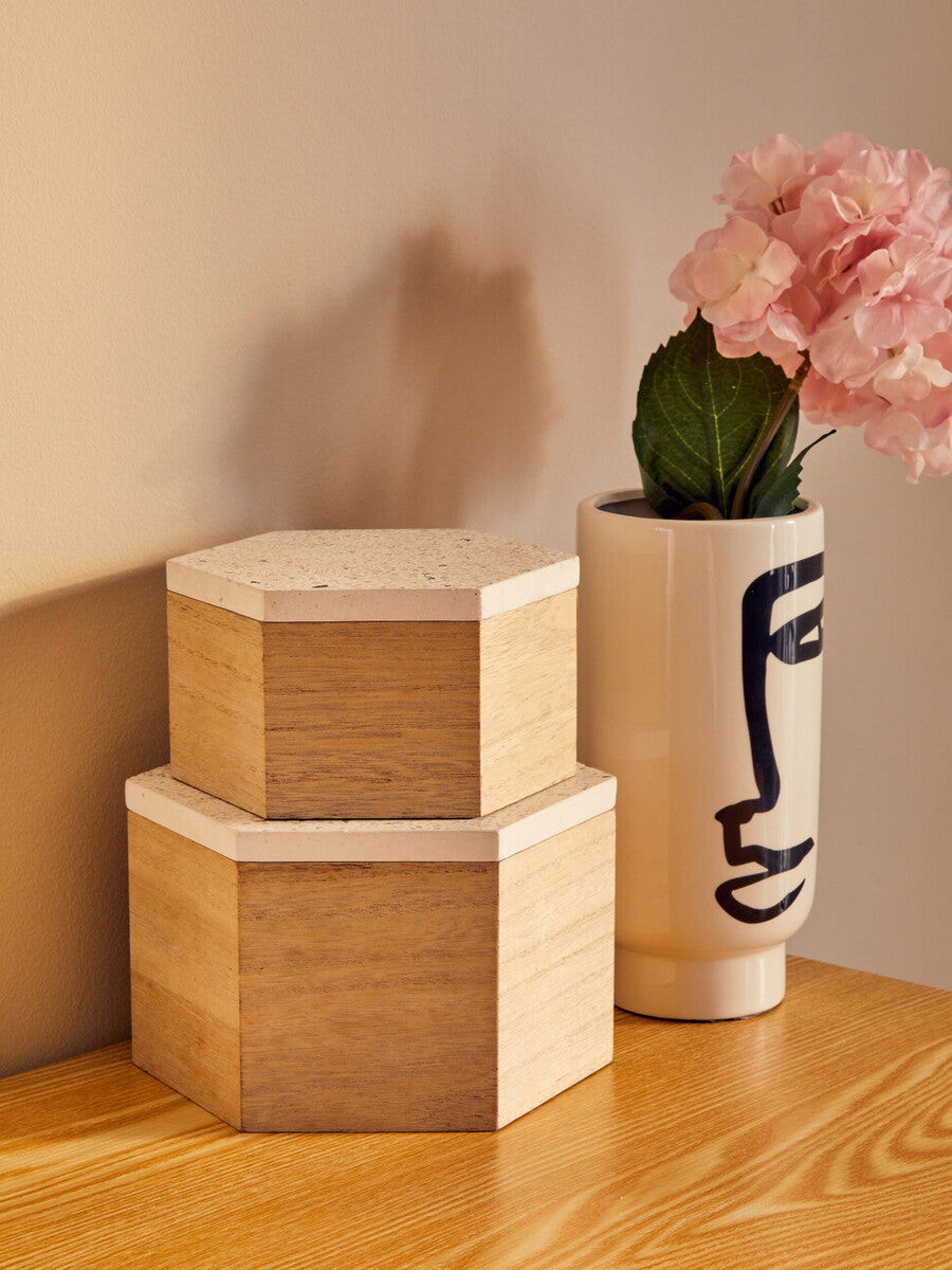 Small Black and White Face Vase | Viso