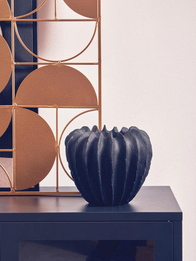 Black Textured Vase | Broc