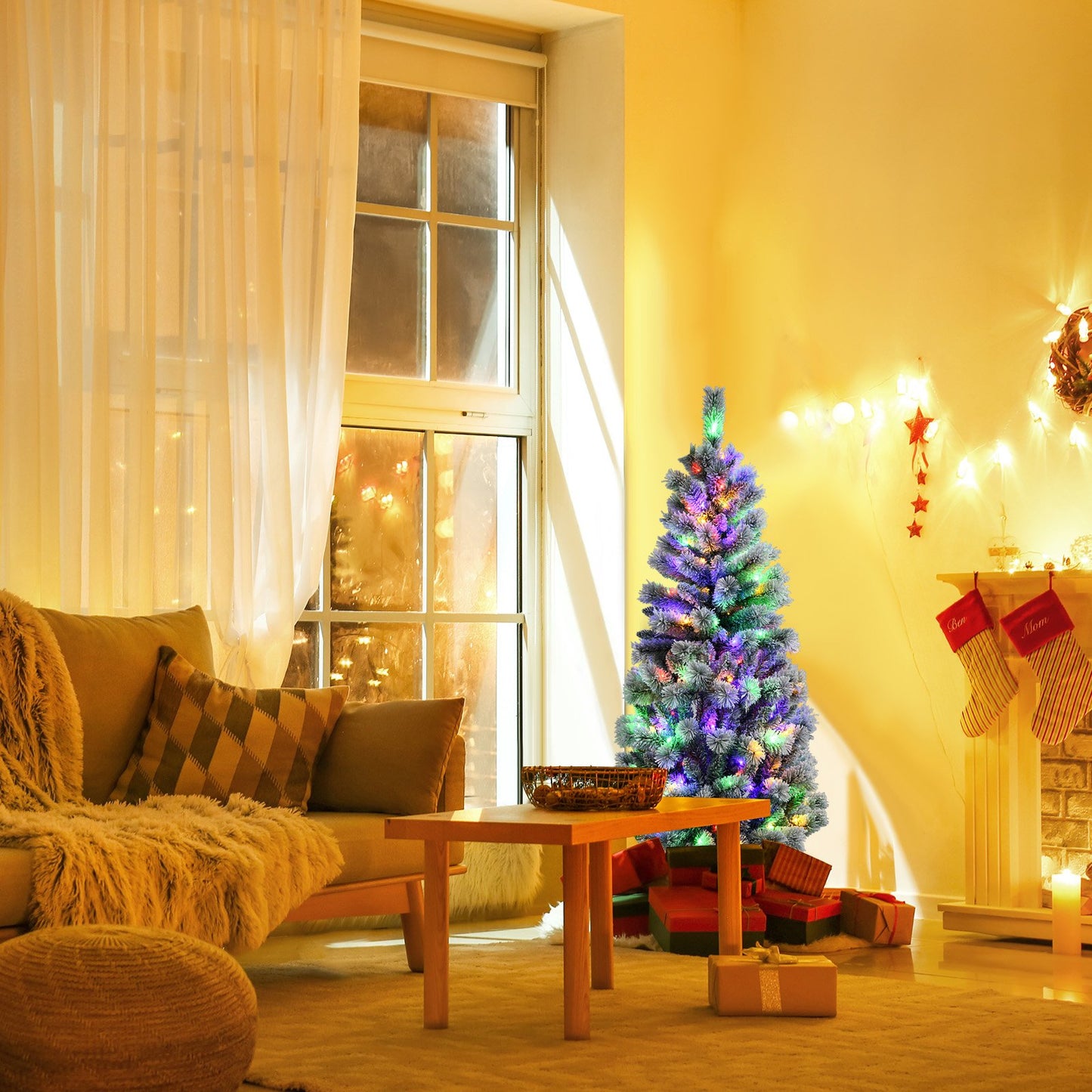Illuminated Artificial Christmas tree with 140/200 LED lights-6FT