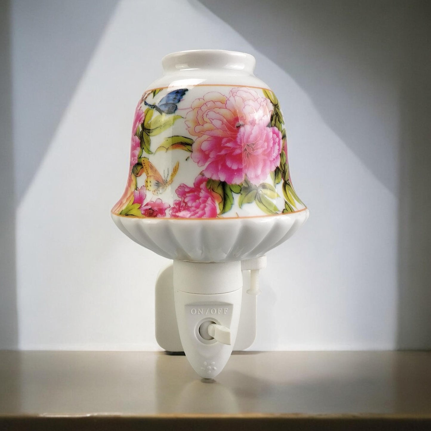 8 INCH FLORAL LED NIGHTLIGHT PINK AND GREEN