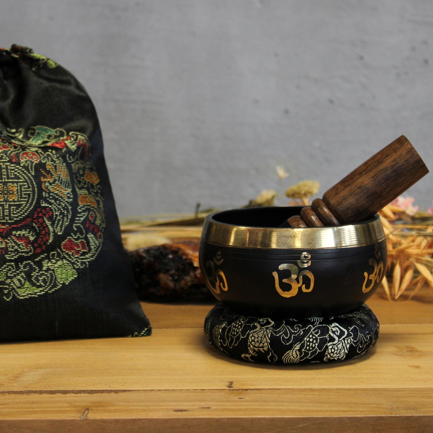 Yoga Om Singing Bowl Set