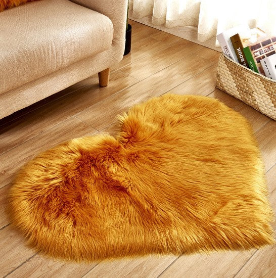 Heart Shaped Fluffy Rug - Non-Slip Plush Living Room Carpet Decor