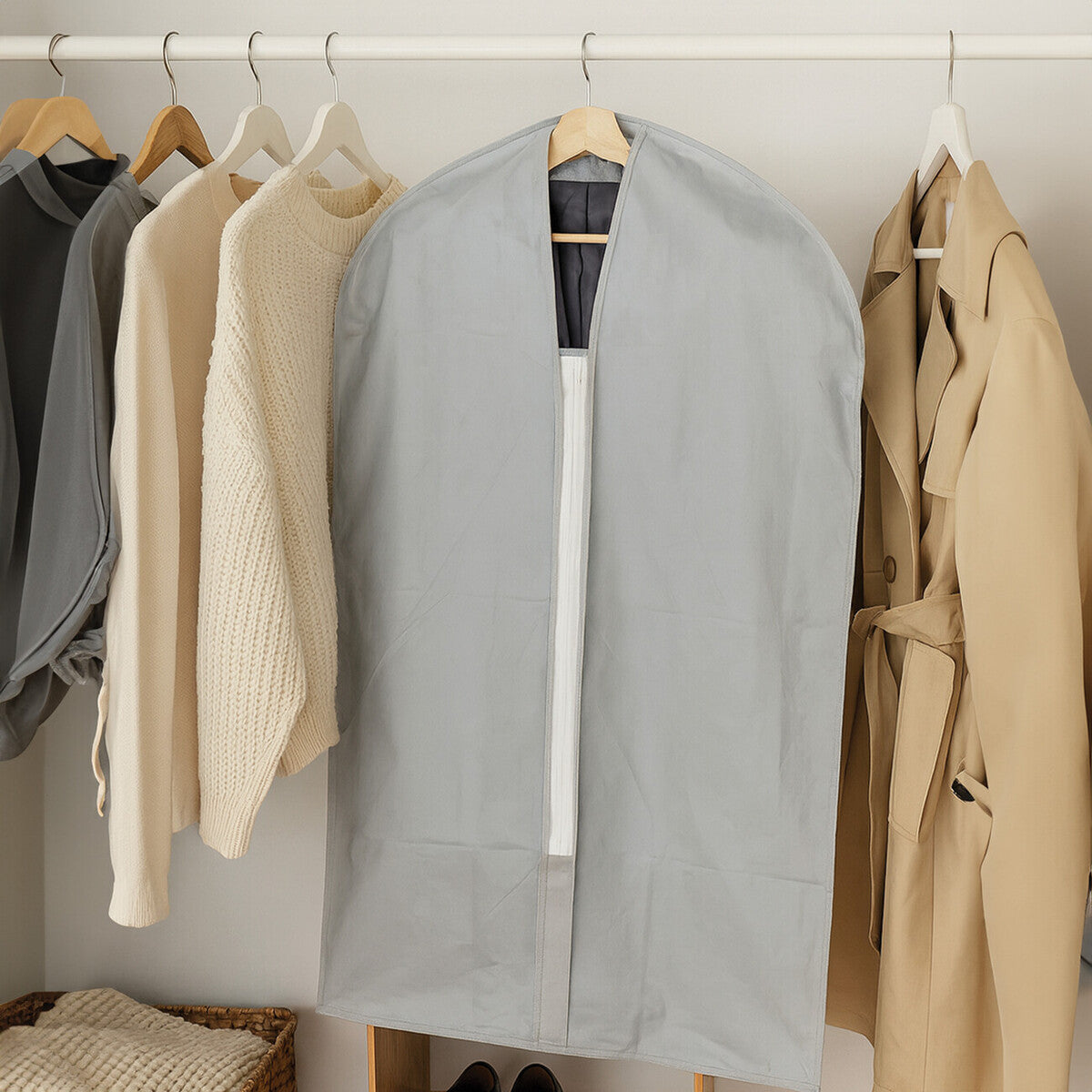 Verti  Suit Storage Cover