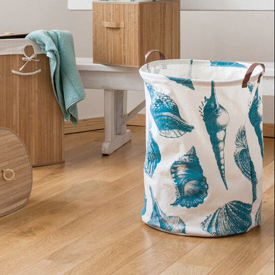 Echo Blue And White Laundry Bag