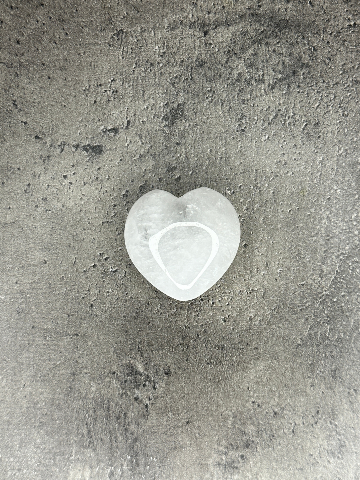 Clear quartz - Small heart