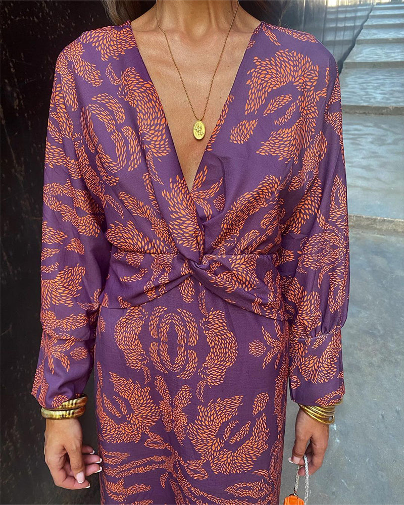 Sophia | Vintage Printed V-Neck Long-sleeve Elegant Dress