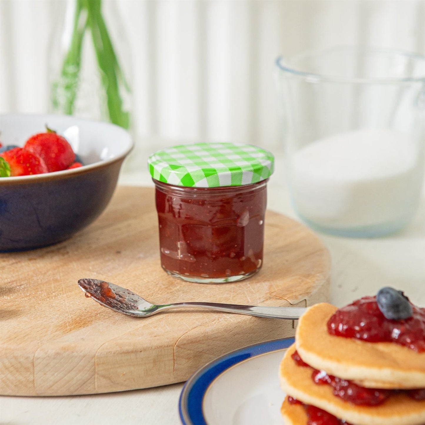 130ml Glass Jam Jars with Lids - Pack of 6