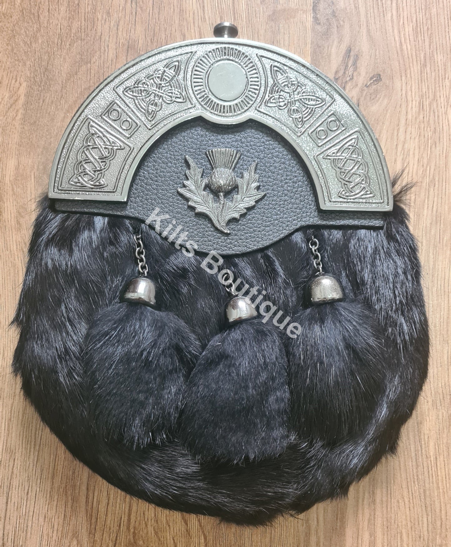 Antique Thistle Black Rabbit Fur Full Dress Sporran With rabbit’s fur tassels