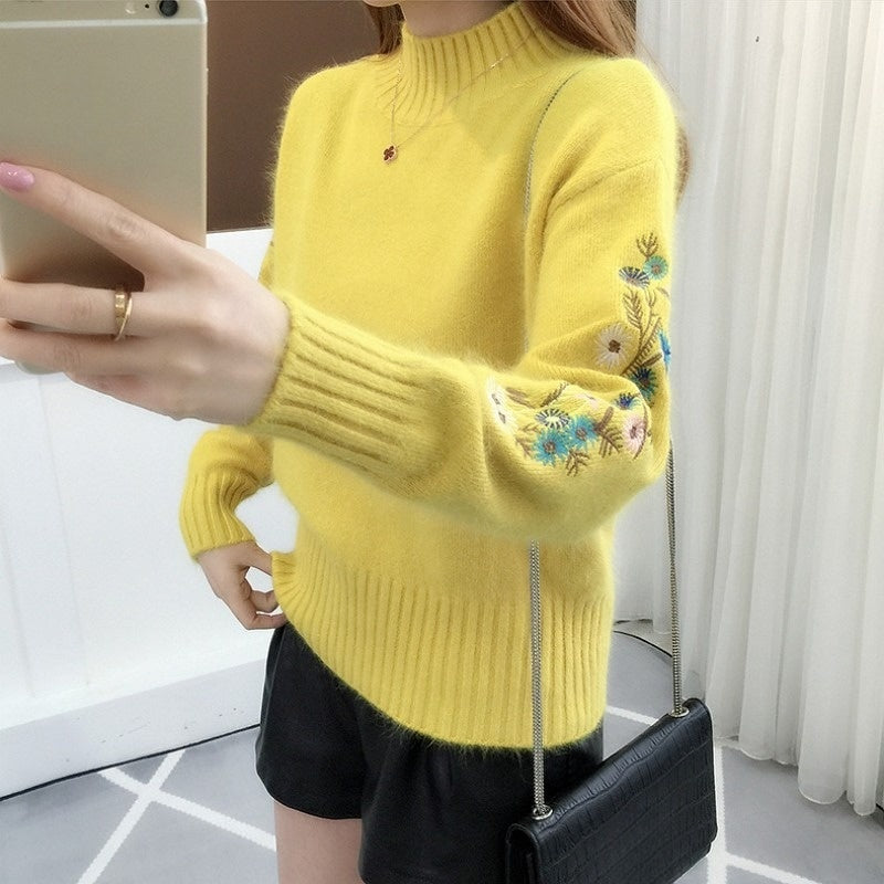 Loose Embroidered Knitwear