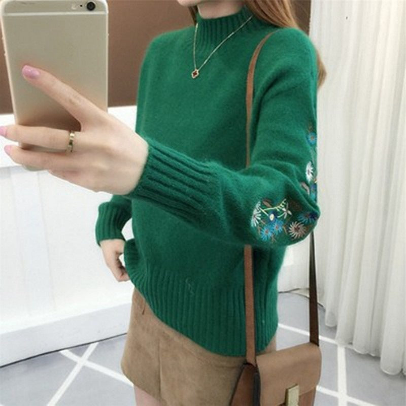 Loose Embroidered Knitwear