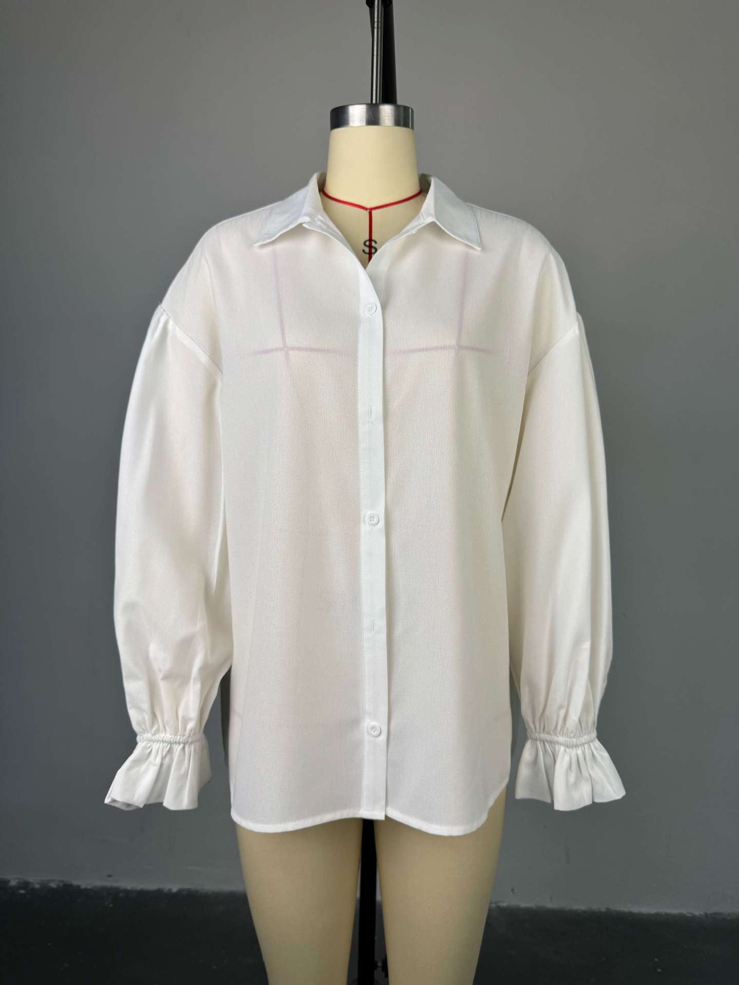 Long-Sleeved Shirt With lantern Sleeves