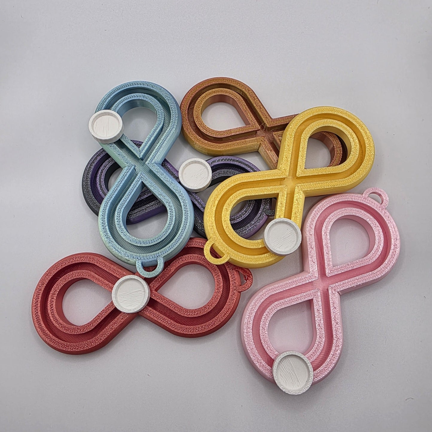 3dFidgets - Infinite Breath a soothing, figure-eight fidget tool designed to help you slow down, regulate your breathing, and find calm anytime, anywhere