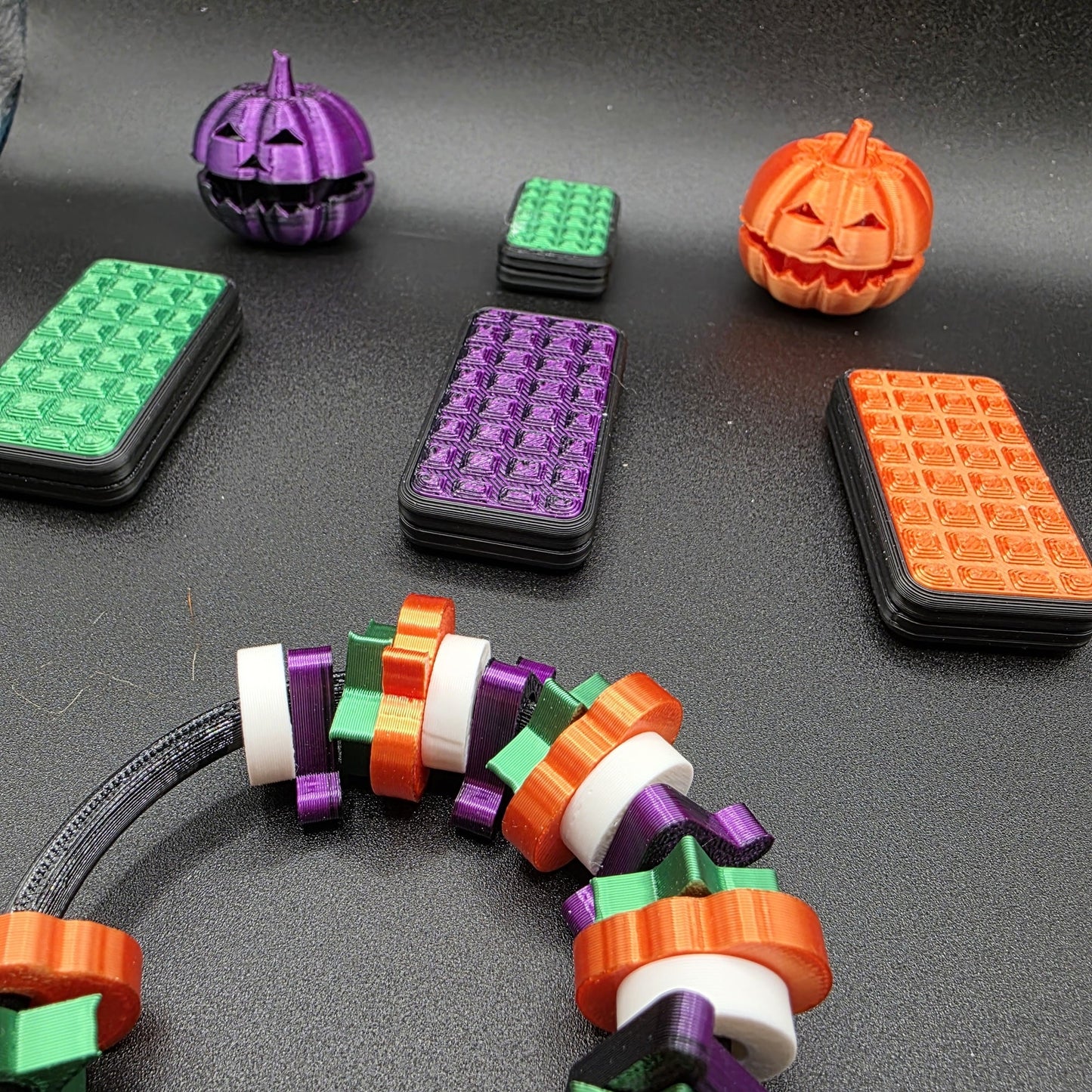 3dFidgets Halloween spooky themed fidget hand stimming bead roller