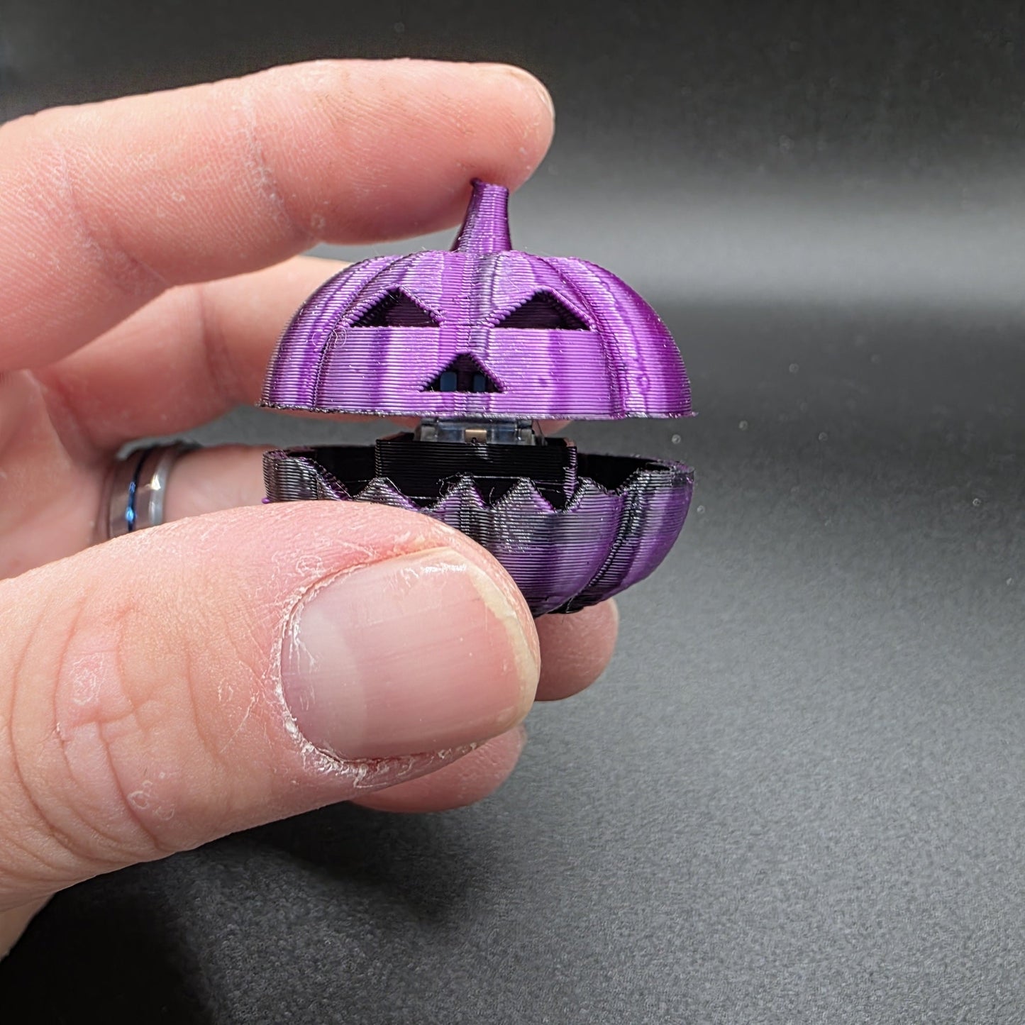 3dFidgets halloween spooky themed pumpkin clicker-