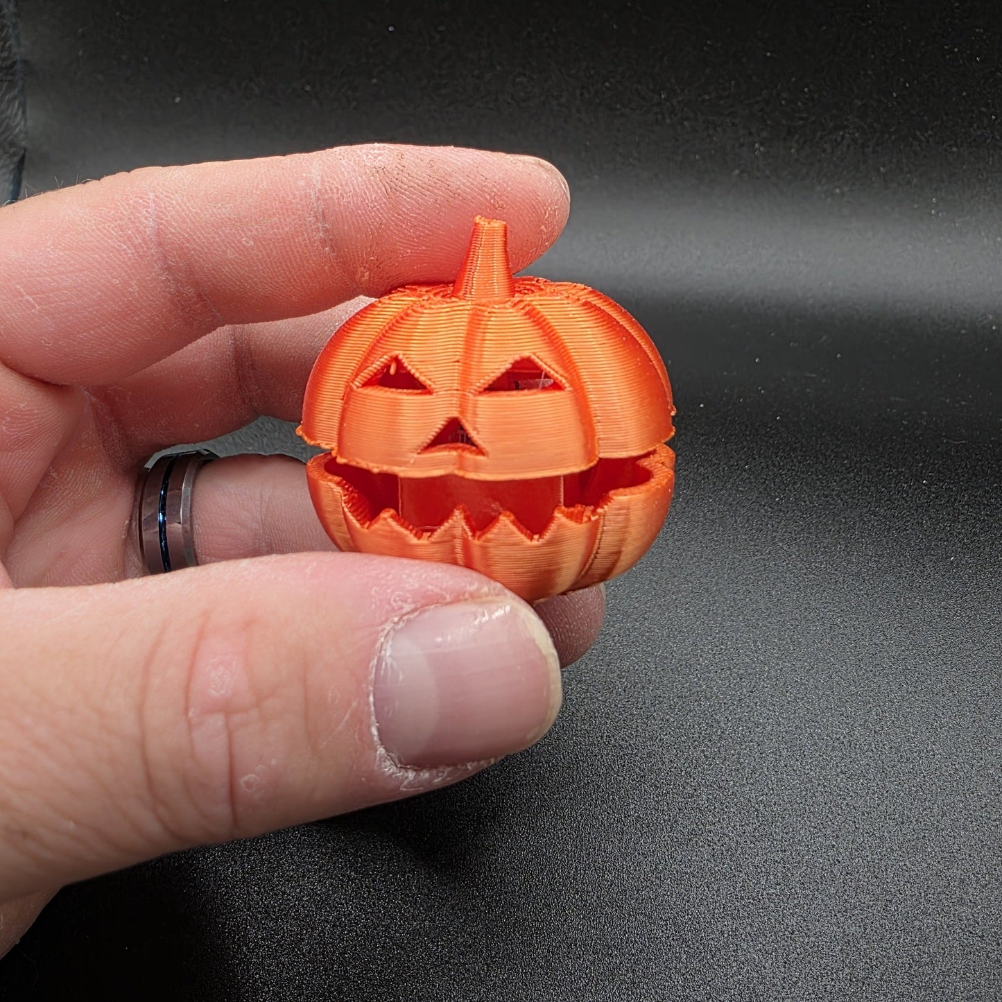 3dFidgets halloween spooky themed pumpkin clicker-