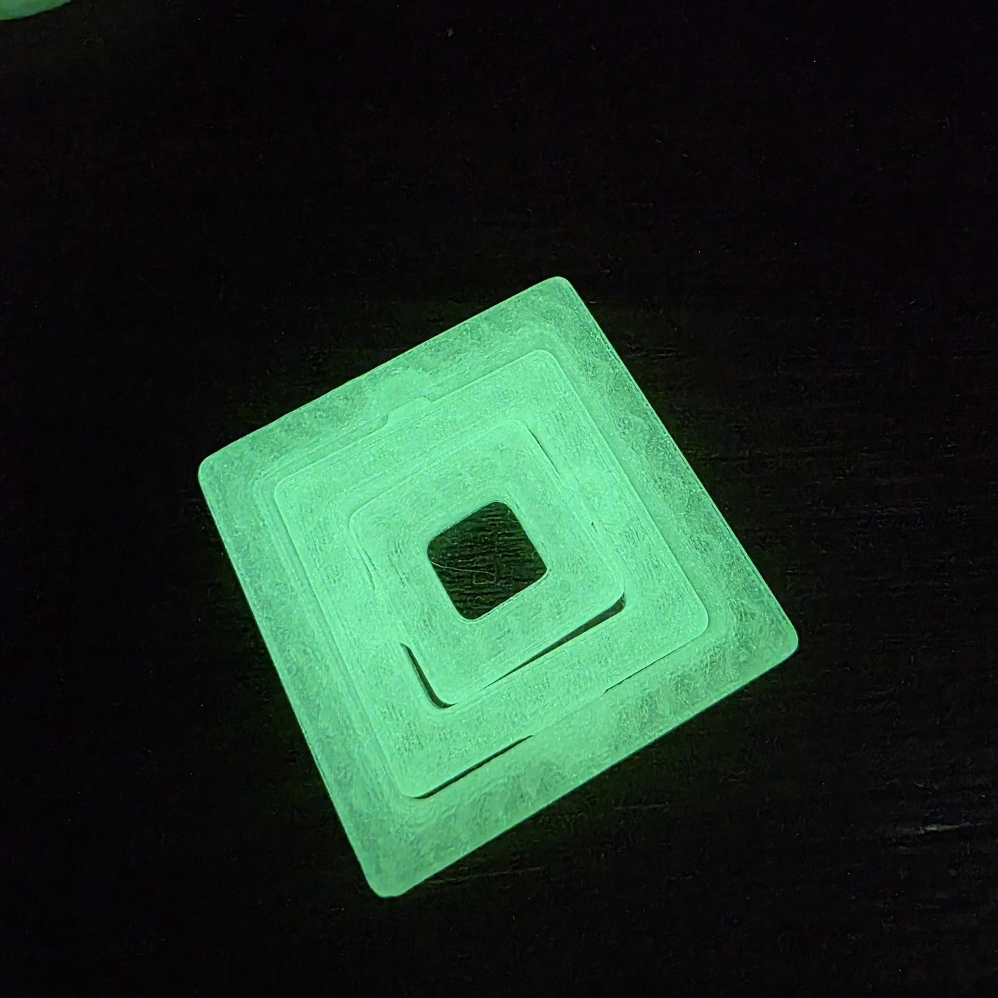 3dFidgets GLOW IN THE DARK Halloween Gyro's