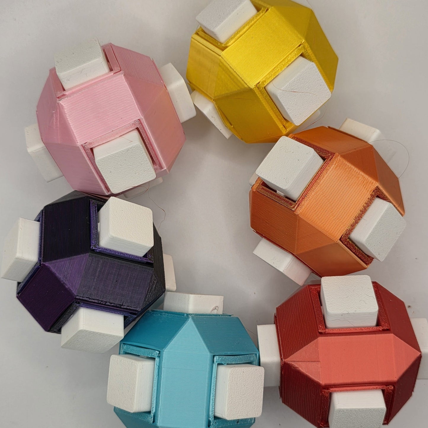 3dFidgets ASMR Click-a-sphere - Clicky Buttons with Real Mechanical Switches in Vibrant Colours for Sensory Play