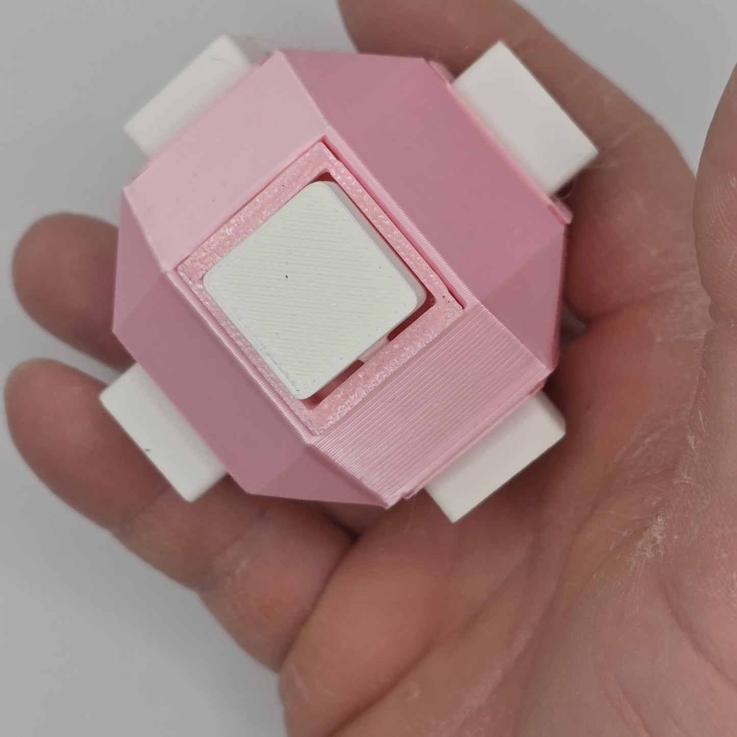 3dFidgets ASMR Click-a-sphere - Clicky Buttons with Real Mechanical Switches in Vibrant Colours for Sensory Play