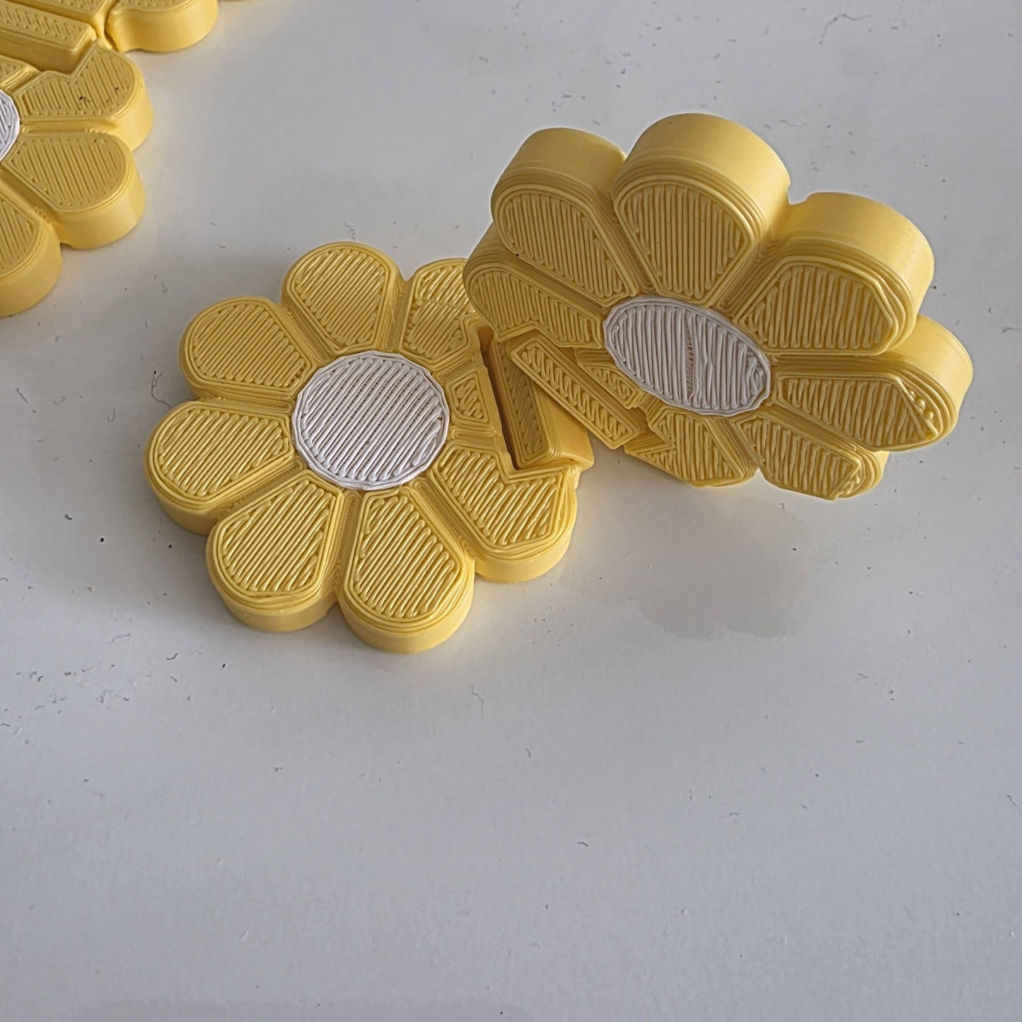 3dFidgets Summer Flower Flip