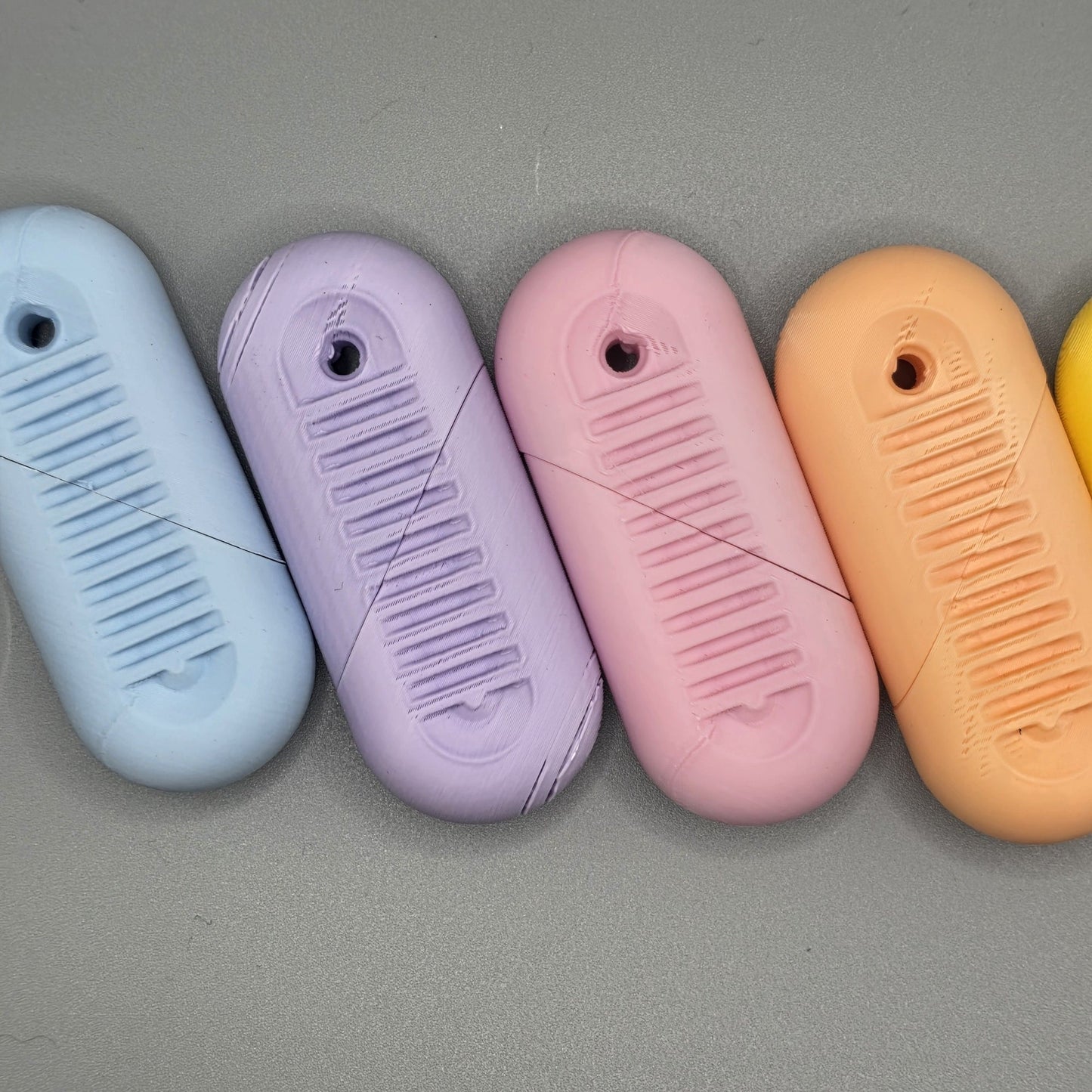 sensit heartSnap - Magnetic snap finger toy in heart shape with textured inside perfect for ADHD, autism and neurodivergent people
