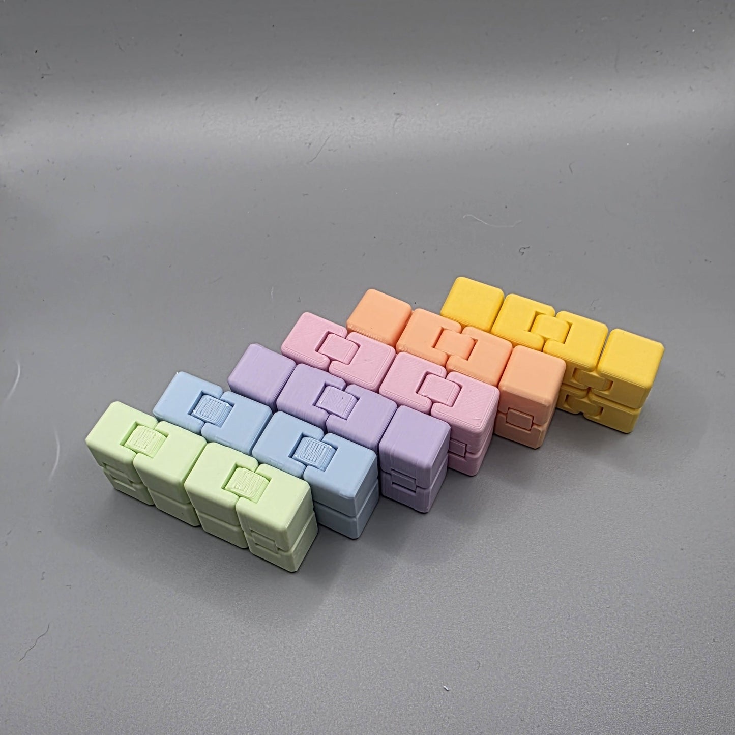 sensit  Mini Infinity Cube colourful fidget infinity Cube for idle hands trending fidgety toy