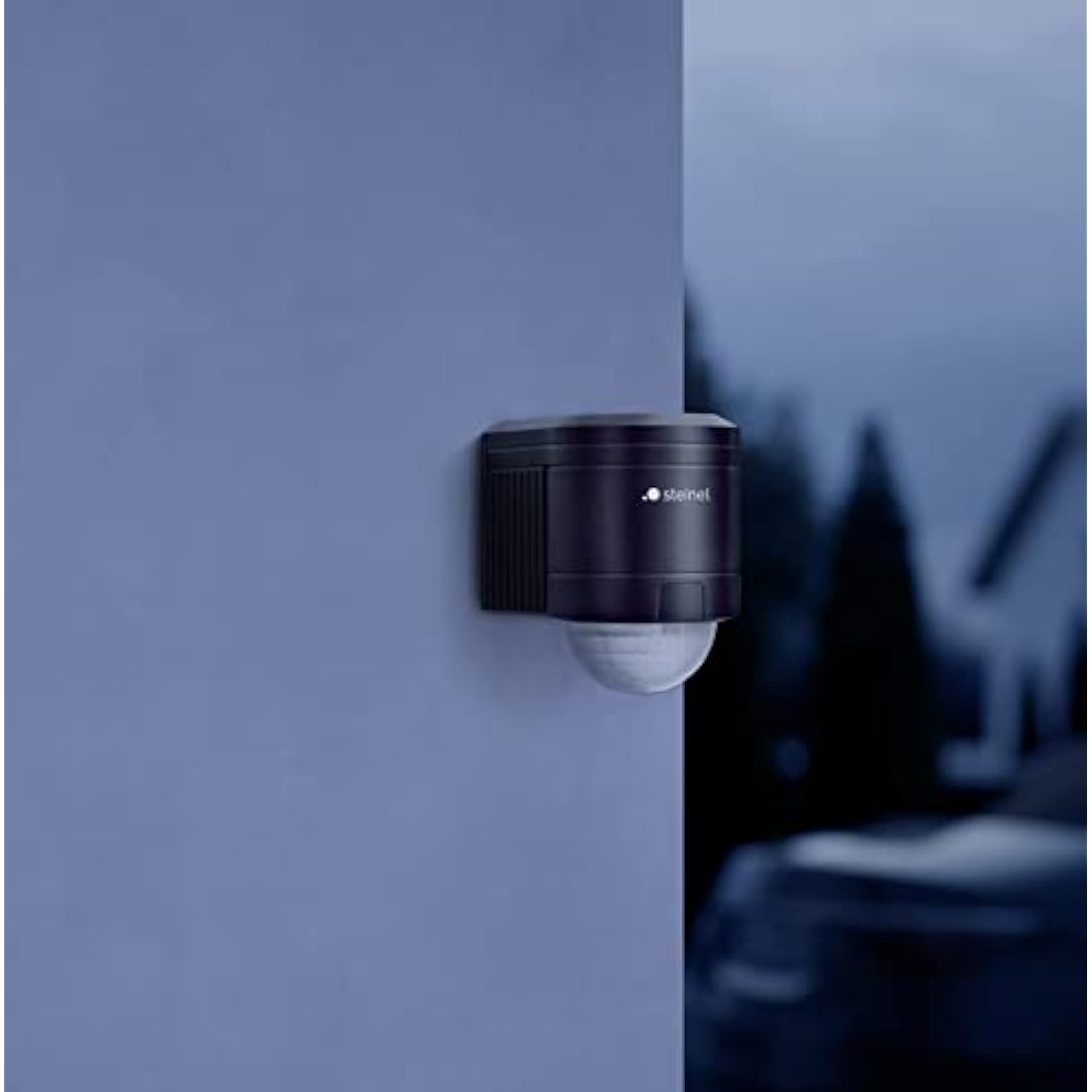 Steinel IS 240 DUO black - motion detector with 240° angle of coverage and max. 12 m range, infrared motion detector for indoor and outdoor use, incl. corner wall mount, 602710