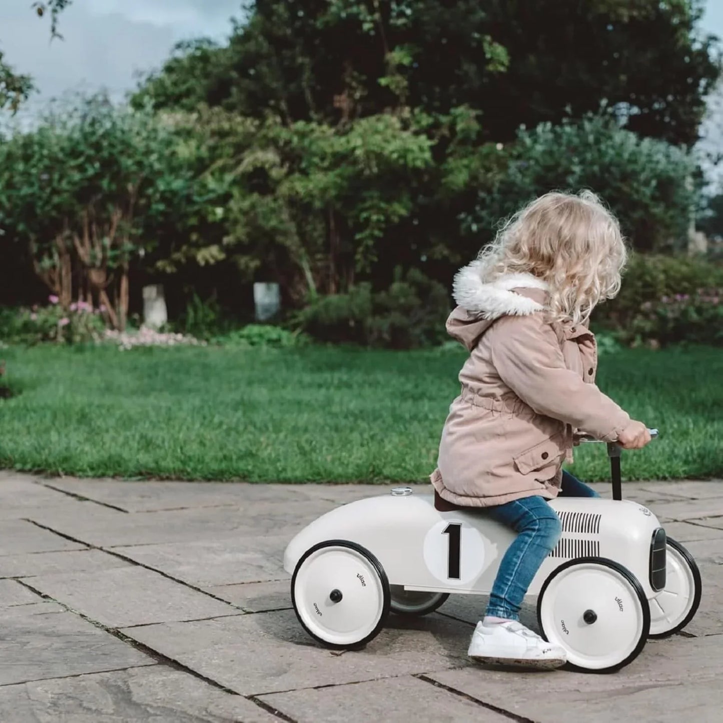 Vilac Ride On Metal Car Toy - Off White