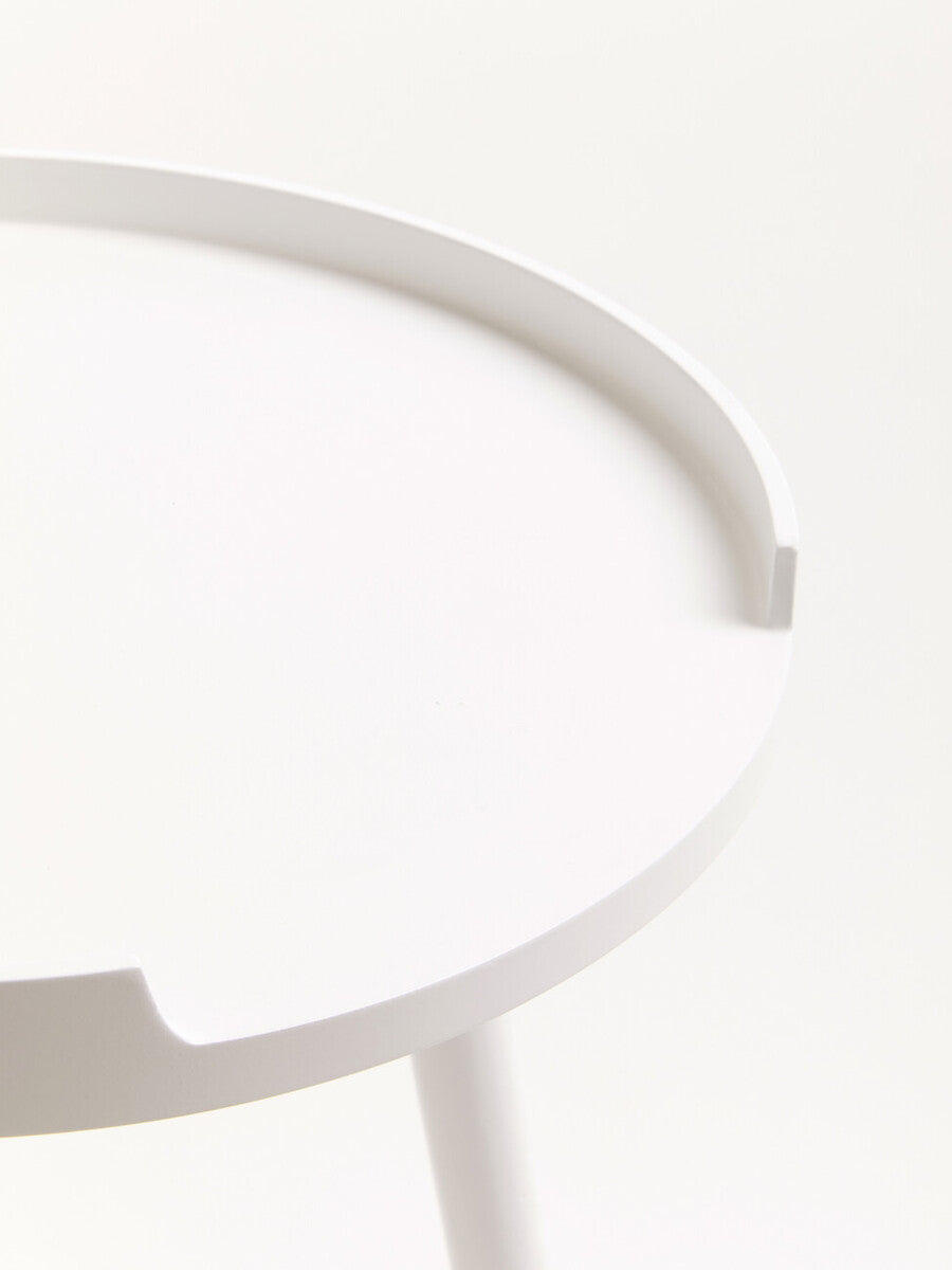 White Round Side Table with Natural Wood Effect Feet, Viborg