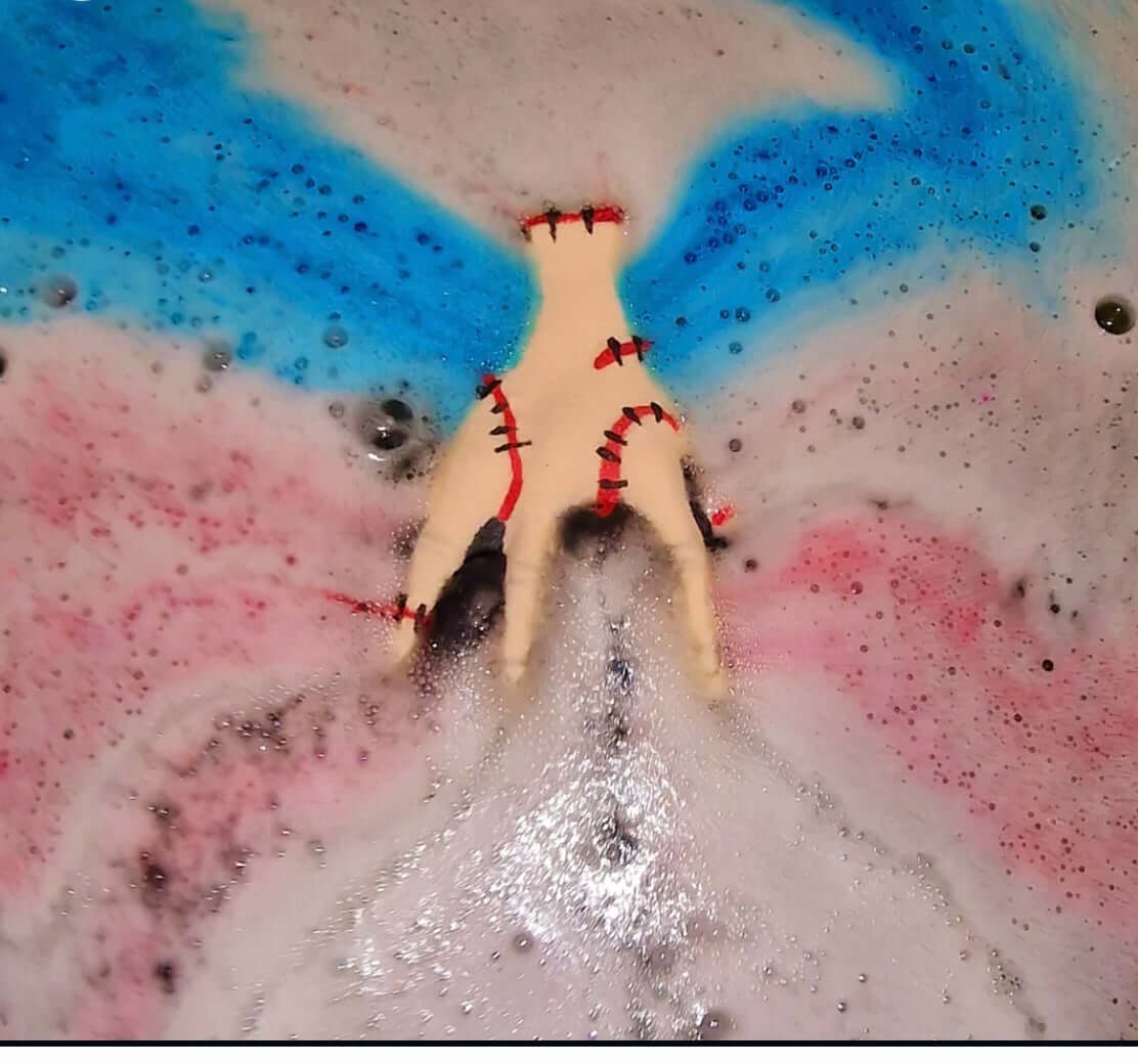 Thing (Addams Family) Bath Bomb