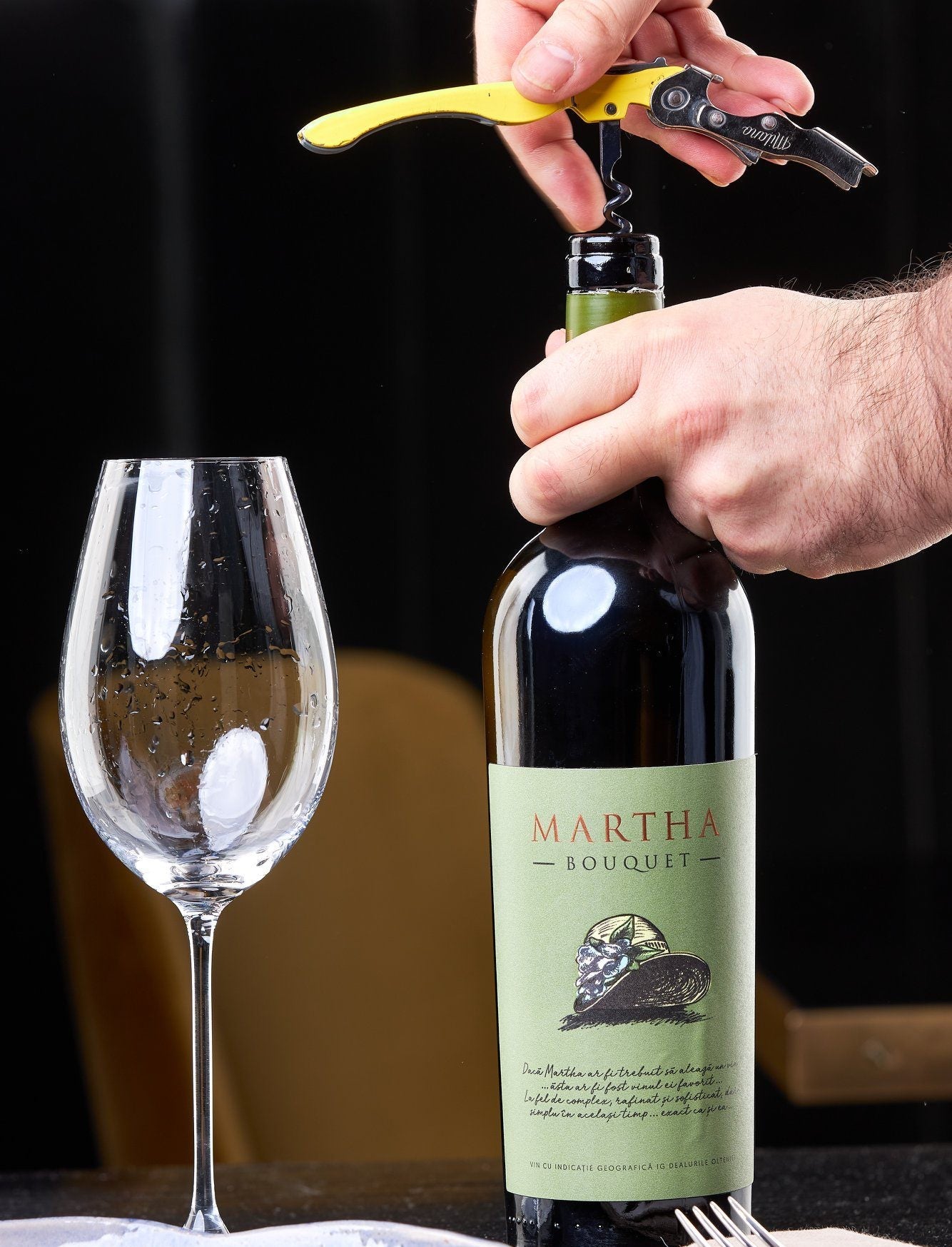 Martha Bouquet Pinot Gris and Tamaioasa Romaneasca White Wine