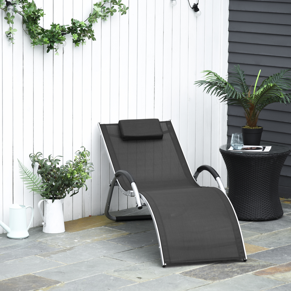 Ergonomic Lounger Chair Removable Headrest Aluminium Black