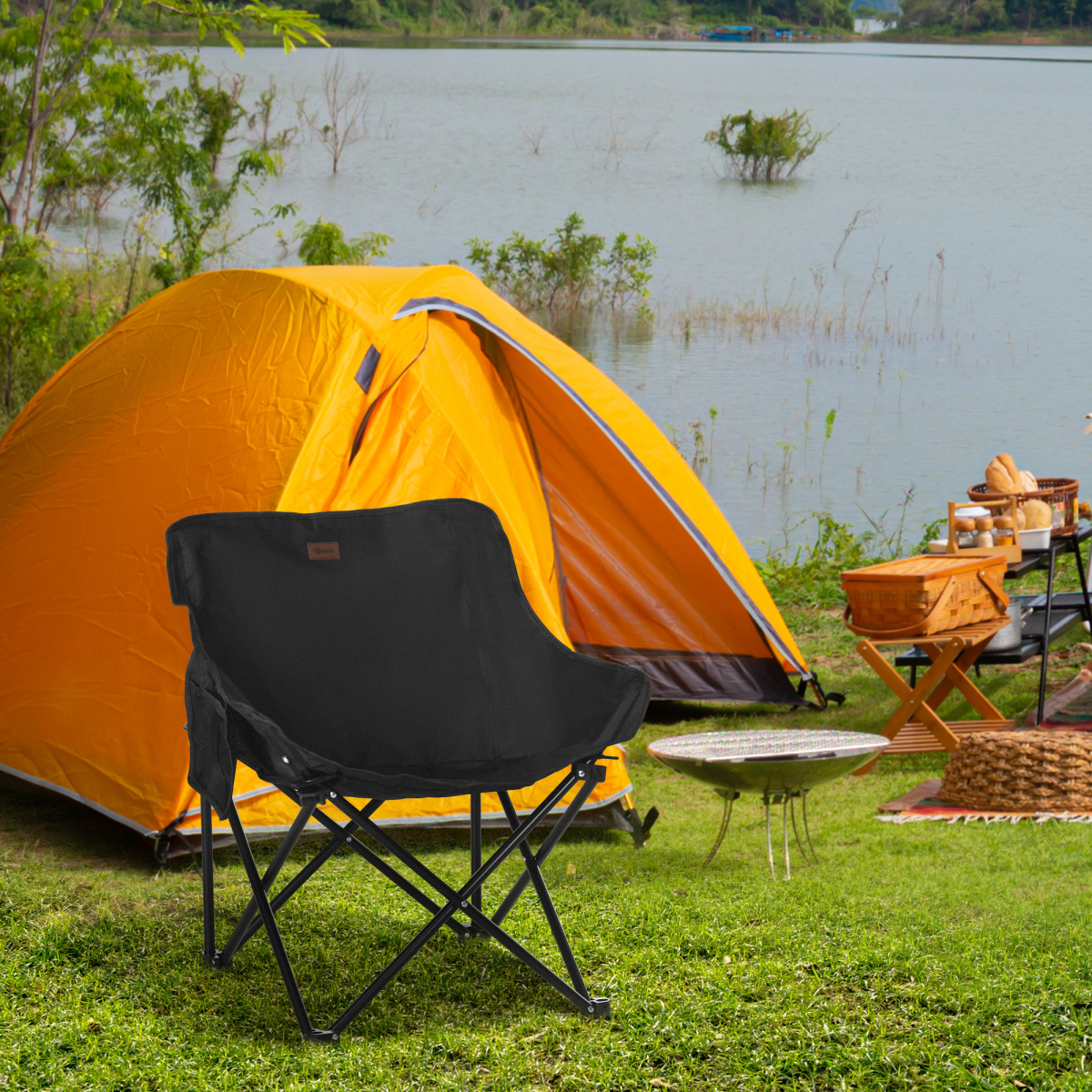 Outsunny Folding Camping Chair with Carrying Bag and Storage Pocket, Black
