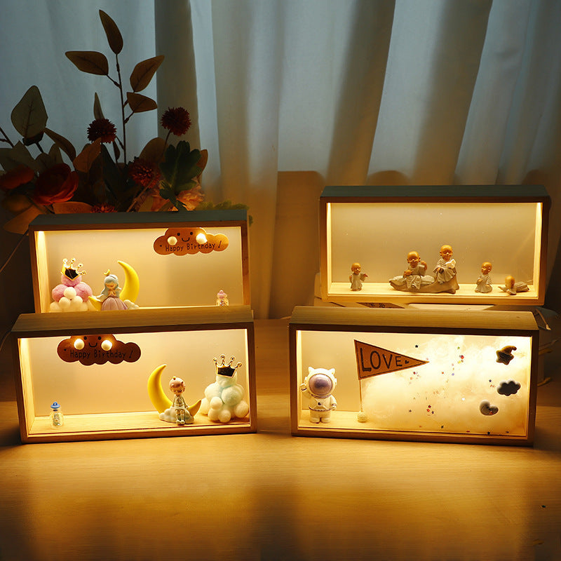 Bedside Night Light Box Astronaut Small Decoration